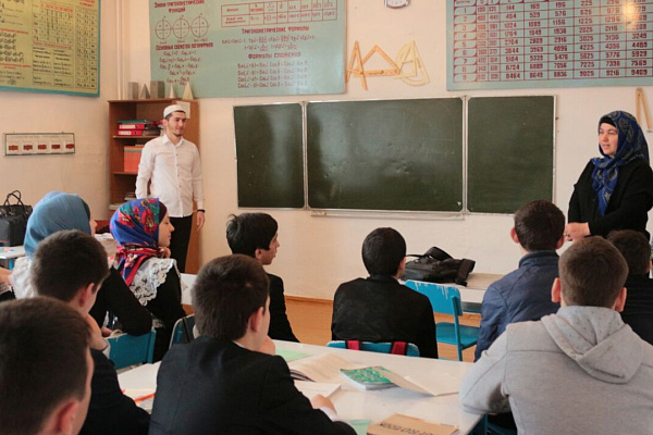 Встреча с учащимися лицея, с.Дылым Казбековского района