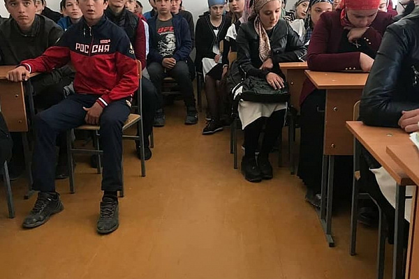 Встреча с учащимися СОШ Гергебильского района