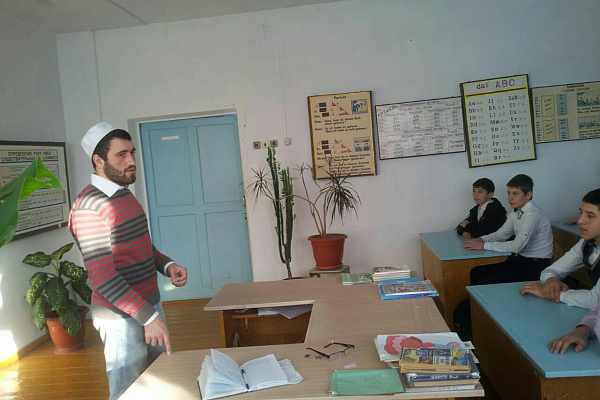 Встреча с учащимися Гунийской ГКМ, с.Гуни Казбековского района