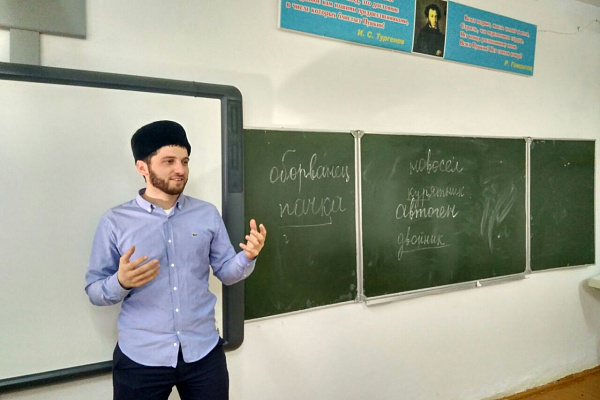 Встреча с учащимися Гунийской ГКМ, с.Гуни Казбековского района