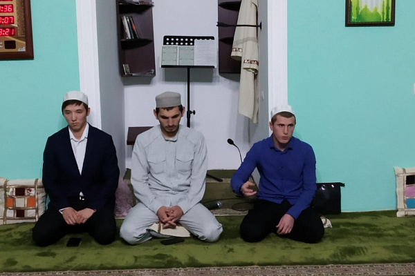 Прихожанам мечети рассказали об этике дружбы и братства