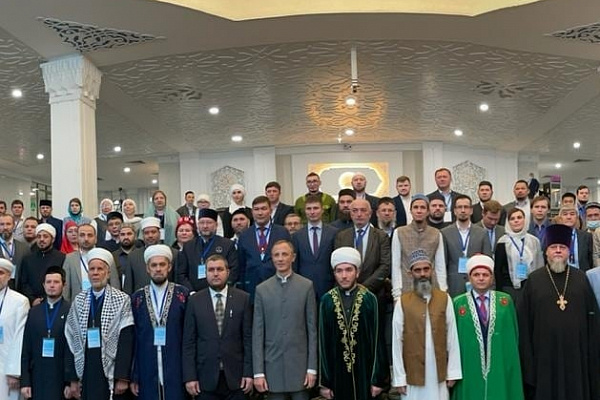 Преподаватель ДТИ выступил на международной конференции в Болгарской исламской академии