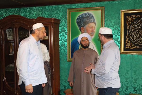 Встреча студентов с известным богословом Хабибом Хусейном бин Абдулкадыр ас-Саккафом